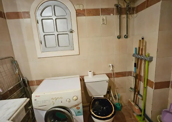 Desert Rose 1 Bedroom Flat In El Kawher Apartment *